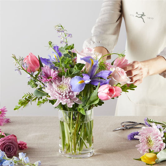Pastel Tradition - A Florist Original – My Enchanted Florist, Sandy Spring MD