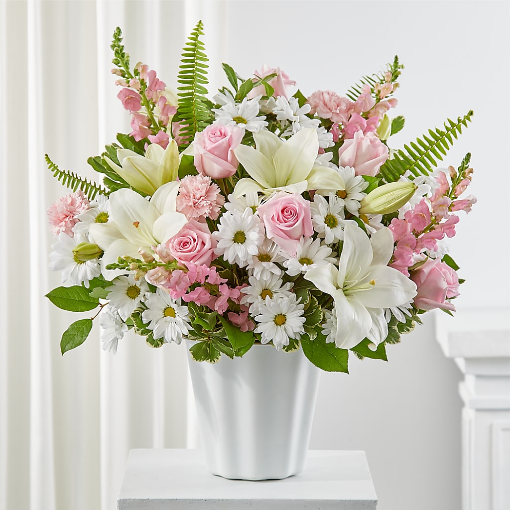 Soft Touch Tabletop Basket – My Enchanted Florist, Sandy Spring MD