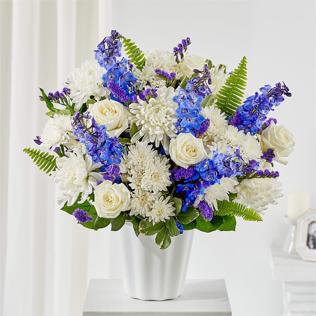 Hold Dear Tabletop Basket – My Enchanted Florist, Sandy Spring MD