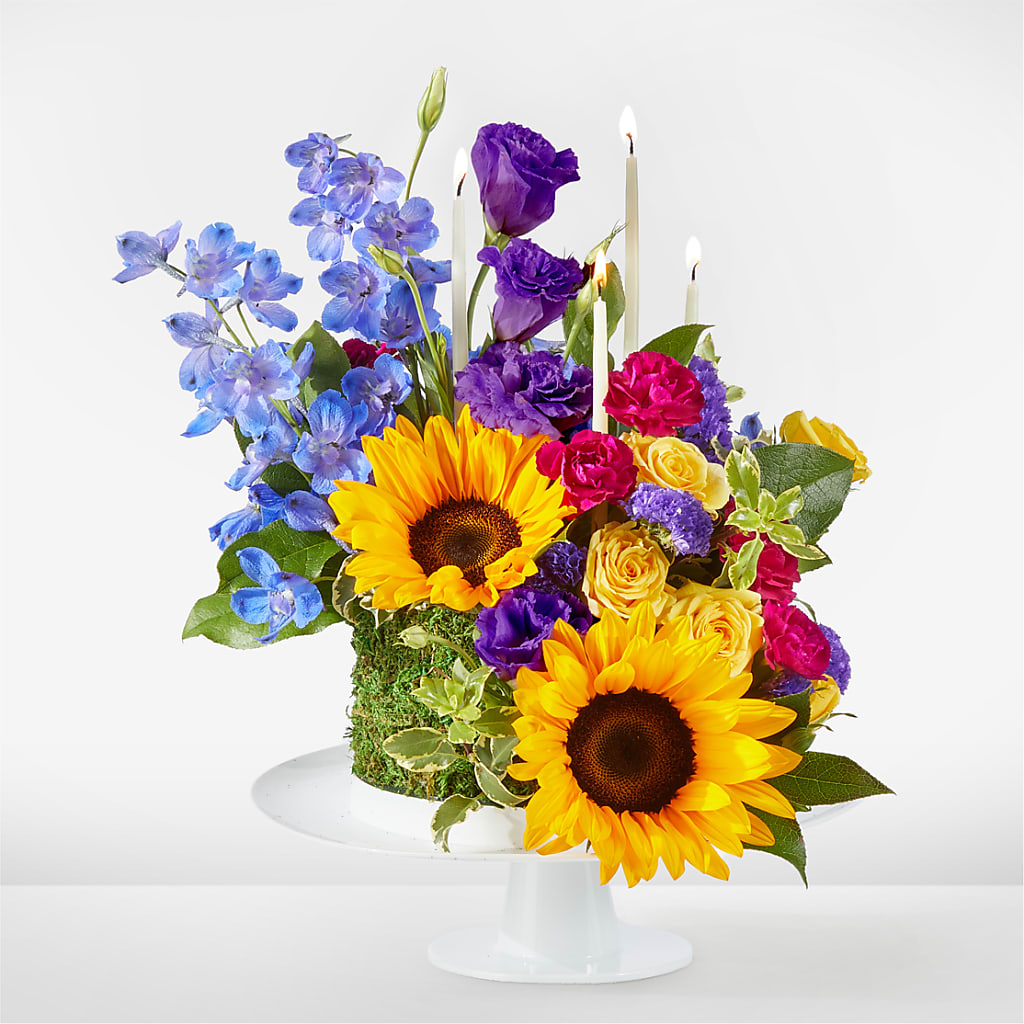 Star of the Day Floral Cake – My Enchanted Florist, Sandy Spring MD