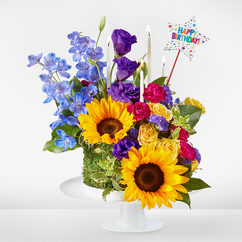 Star of the Day Floral Cake – My Enchanted Florist, Sandy Spring MD