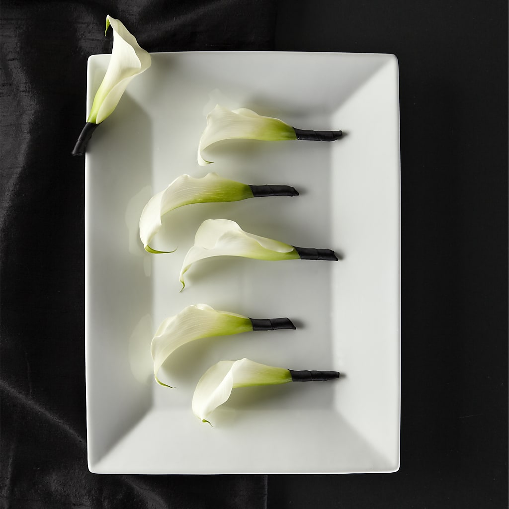 Calla Lily Promise Boutonniere – My Enchanted Florist, Sandy Spring MD