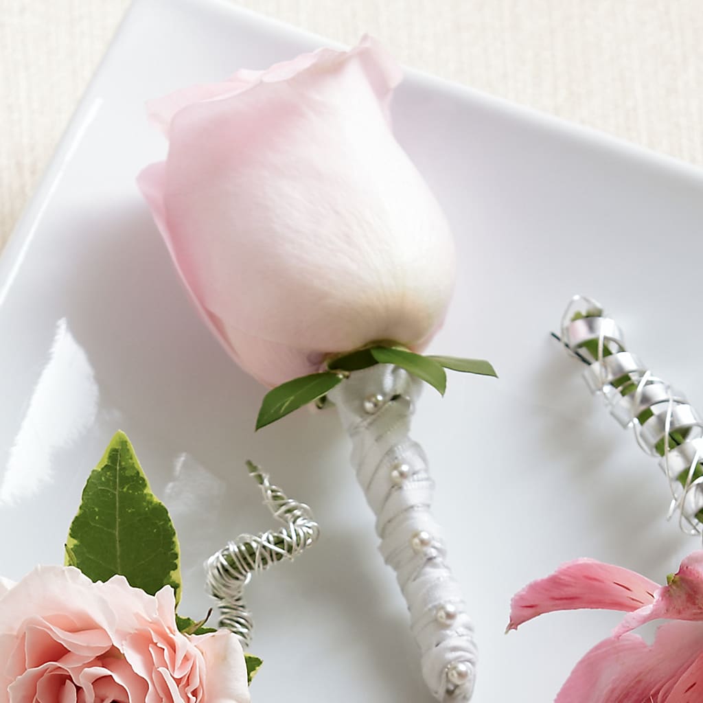 Pink Rose Boutonniere – My Enchanted Florist, Sandy Spring MD
