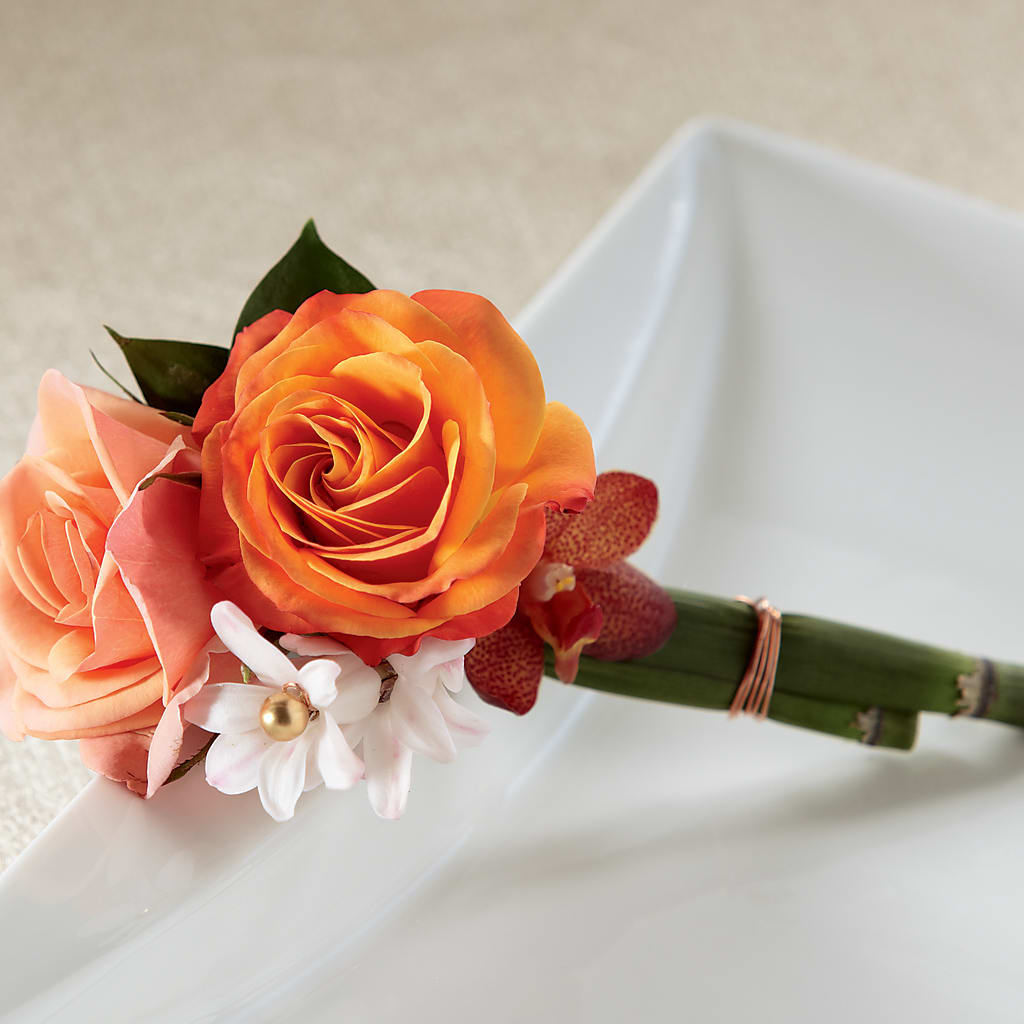 Sunset Dream Boutonniere – My Enchanted Florist, Sandy Spring MD