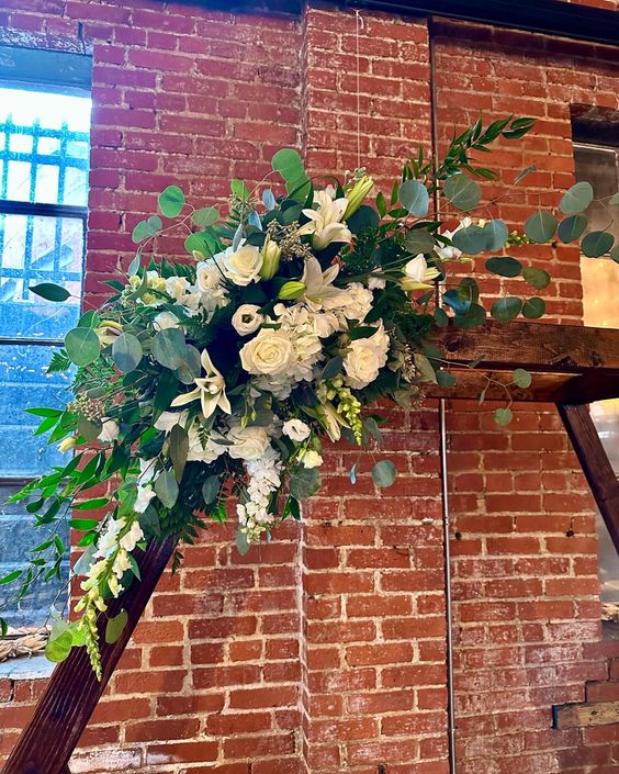 White Arch Piece – My Enchanted Florist, Sandy Spring MD