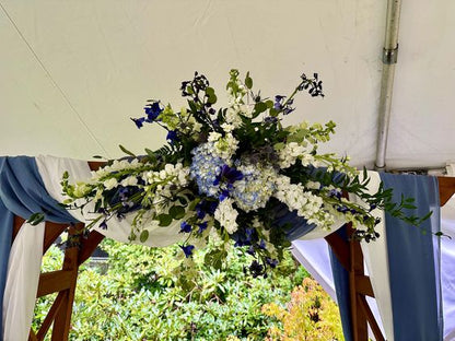 White and Blue Arch Pieces